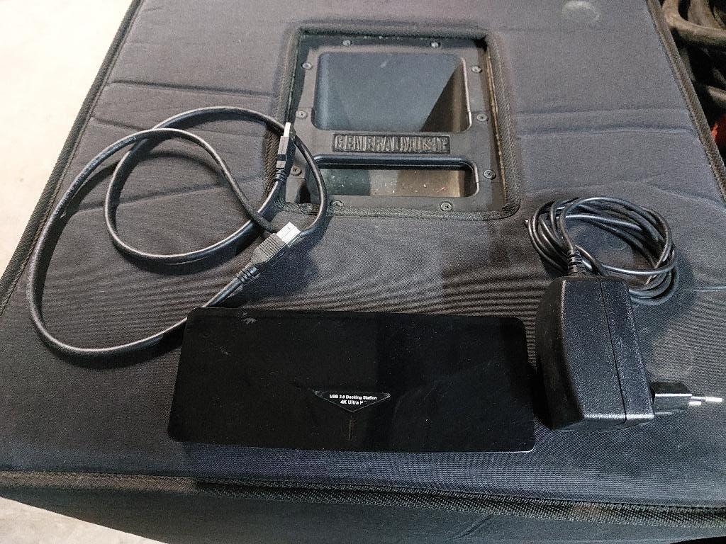 Displaylink USB dockingstation 4k HDMI ingebouwde videokaart, Ophalen of Verzenden, Zo goed als nieuw, Club 3D, Docking station