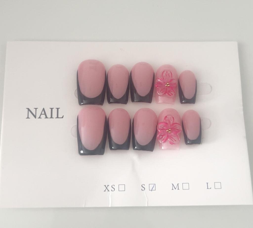 Zelfgemaakte nep nagels, Zwart, Nieuw, Ophalen of Verzenden, Handen en Nagels