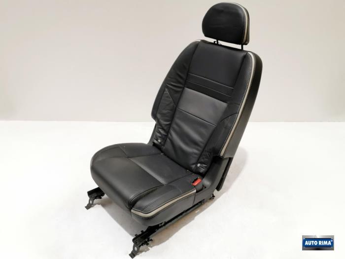 Stoel rechts van een Volvo XC90, Auto-onderdelen, Interieur en Bekleding, Gebruikt, -, -, Ophalen of Verzenden