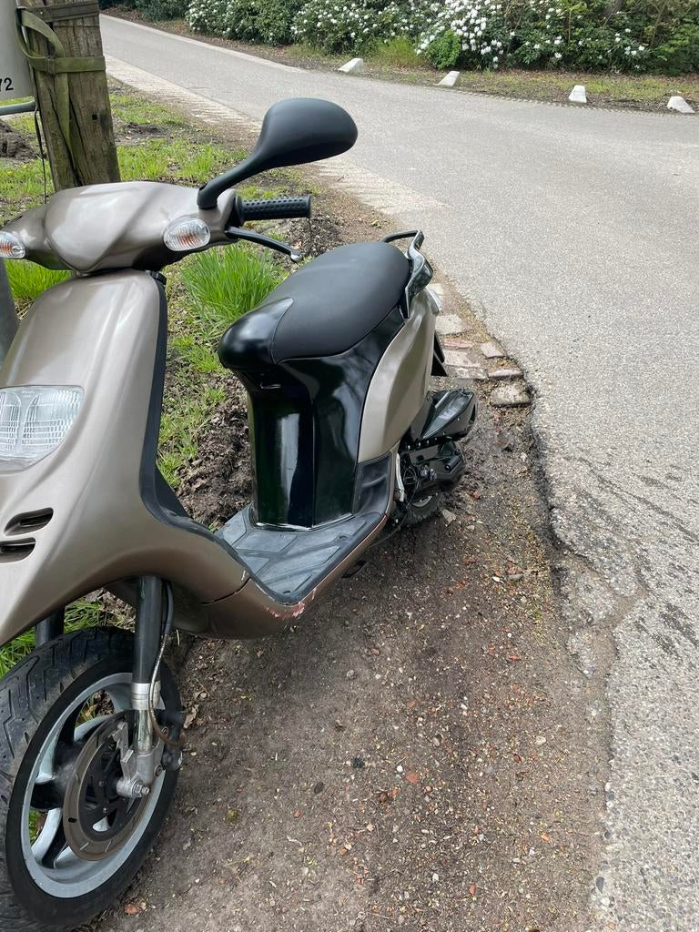 Piaggio TPH x SKR 125cc 2 takt, Ophalen, Zo goed als nieuw, Tweetakt, Overige modellen