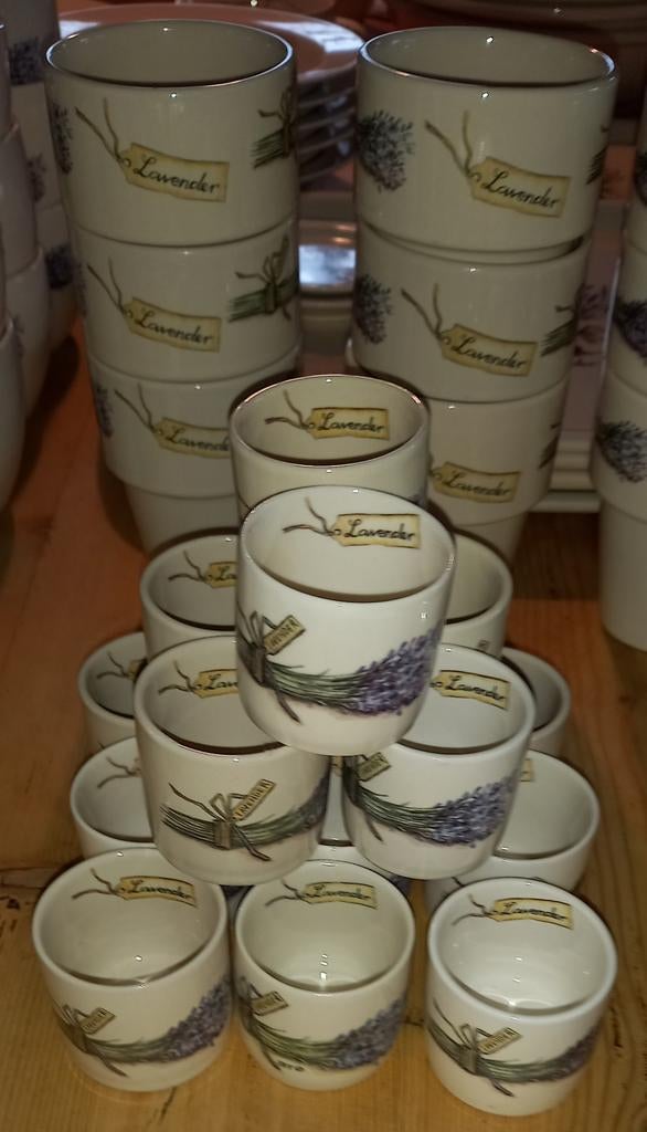 Jet ter Steege Lavender Servies, Nieuw, Ophalen of Verzenden, Overige stijlen, Kop(pen) en/of Schotel(s)