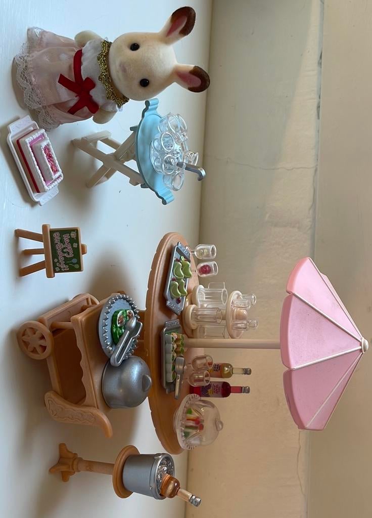 Sylvanian Families Restaurant Set met accessoires, Ophalen, Zo goed als nieuw, Overige typen