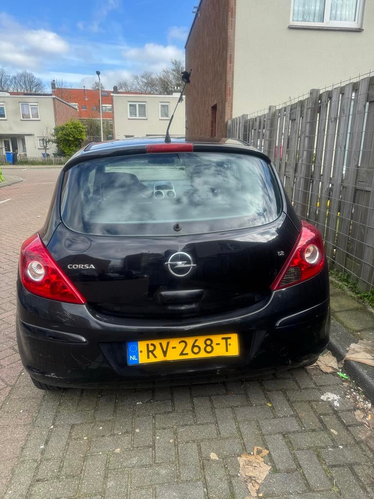 Opel Corsa 1.2 16V 3D 2008 Zwart, Auto's, Opel, Voorwielaandrijving, 450 kg, 40 €/maand, Zwart