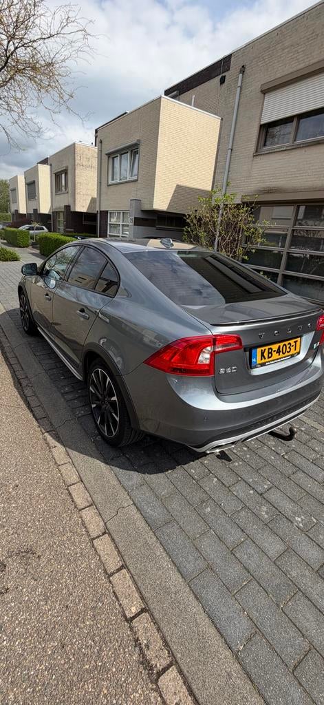 Volvo S60 D4 190PK Geartronic 2016 Grijs, 1800 kg, 1969 cc, S60, Diesel