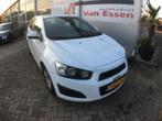 Chevrolet Aveo 1.2 LT N.A.P., NLauto, complete onderhoud his, Wit, Bedrijf, Handgeschakeld, 84 pk