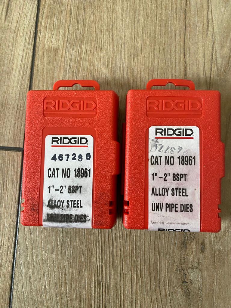 RIDGID 1"-2" BSPT Alloy Steel Pijpsnijplaten (2 sets), Ophalen, Gebruikt