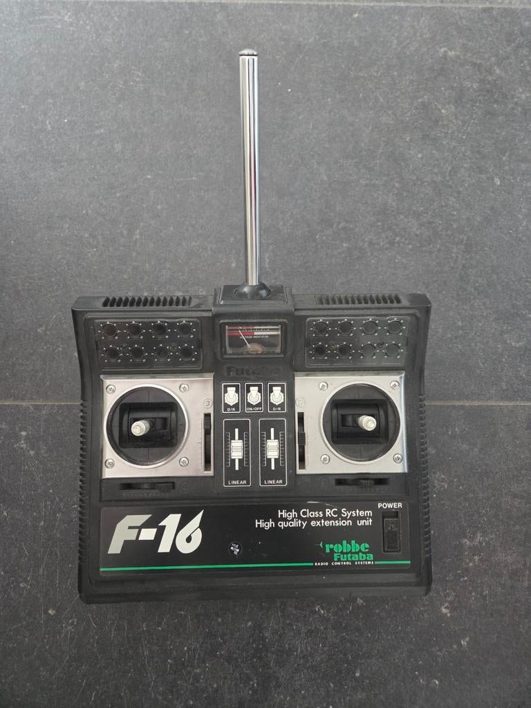 robbe futaba F-16, Ophalen of Verzenden, Gebruikt