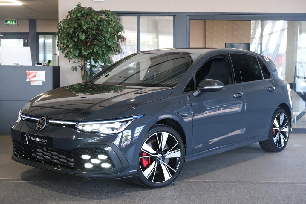 Volkswagen Golf 1.4 eHybrid GTE 245 PK Mist Navi Led Cam Pdc, Auto's, Volkswagen, Gebruikt, Alcantara, Grijs, Hatchback
