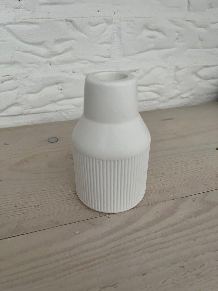 Vaasje 2, Huis en Inrichting, Woonaccessoires | Vazen, Nieuw, Wit, Minder dan 50 cm, Aardewerk of Porselein, Ophalen of Verzenden