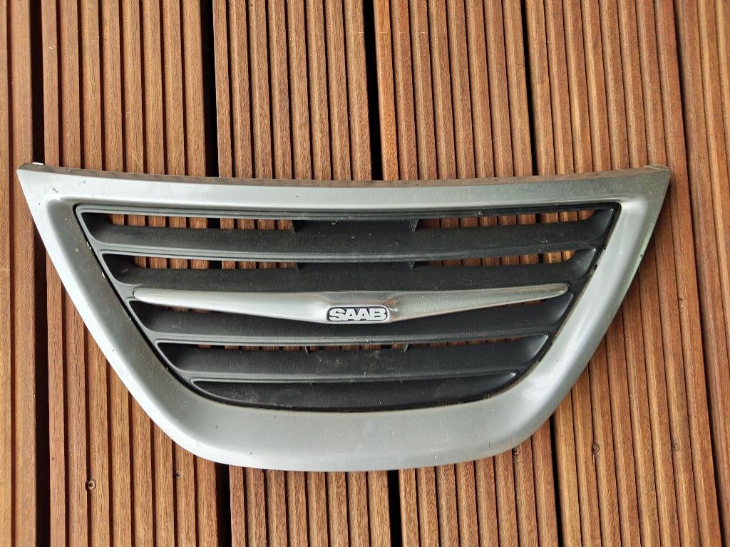 Saab 9-3 v2 grille, Auto-onderdelen, Gebruikt, Voor, Ophalen of Verzenden, Bumper