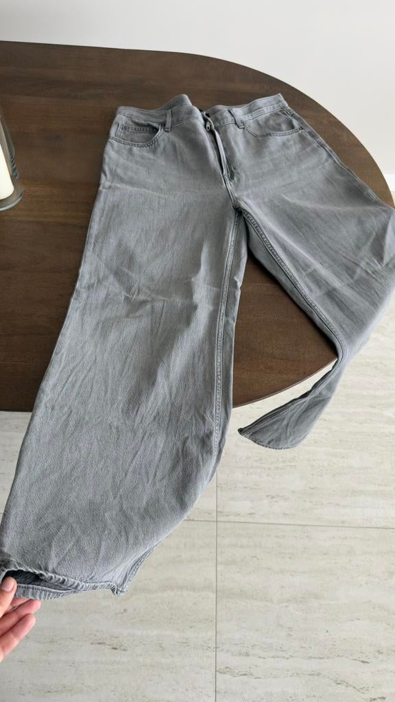 GOED - Uniqlo jeans, Kleding | Dames, Ophalen of Verzenden, Zo goed als nieuw, Grijs, W30 - W32 (confectie 38/40)