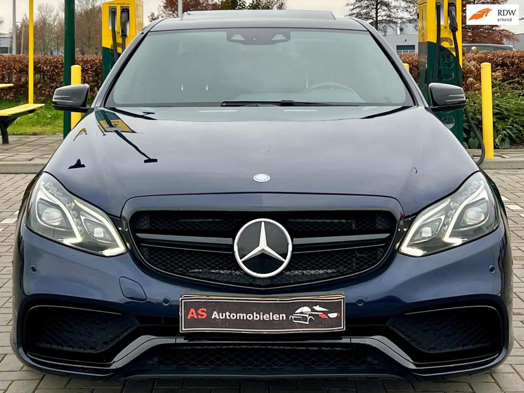 Mercedes-Benz E-klasse E400 e63 AMG OPTIK! 400PK Prestige Av, Auto's, Mercedes-Benz, Automaat, Achterwielaandrijving, Gebruikt