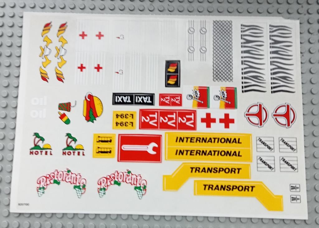 B260stk01(1) Sticker Sheet for Book 260 - (820700), Kinderen en Baby's, Speelgoed | Duplo en Lego, Ophalen of Verzenden, Gebruikt