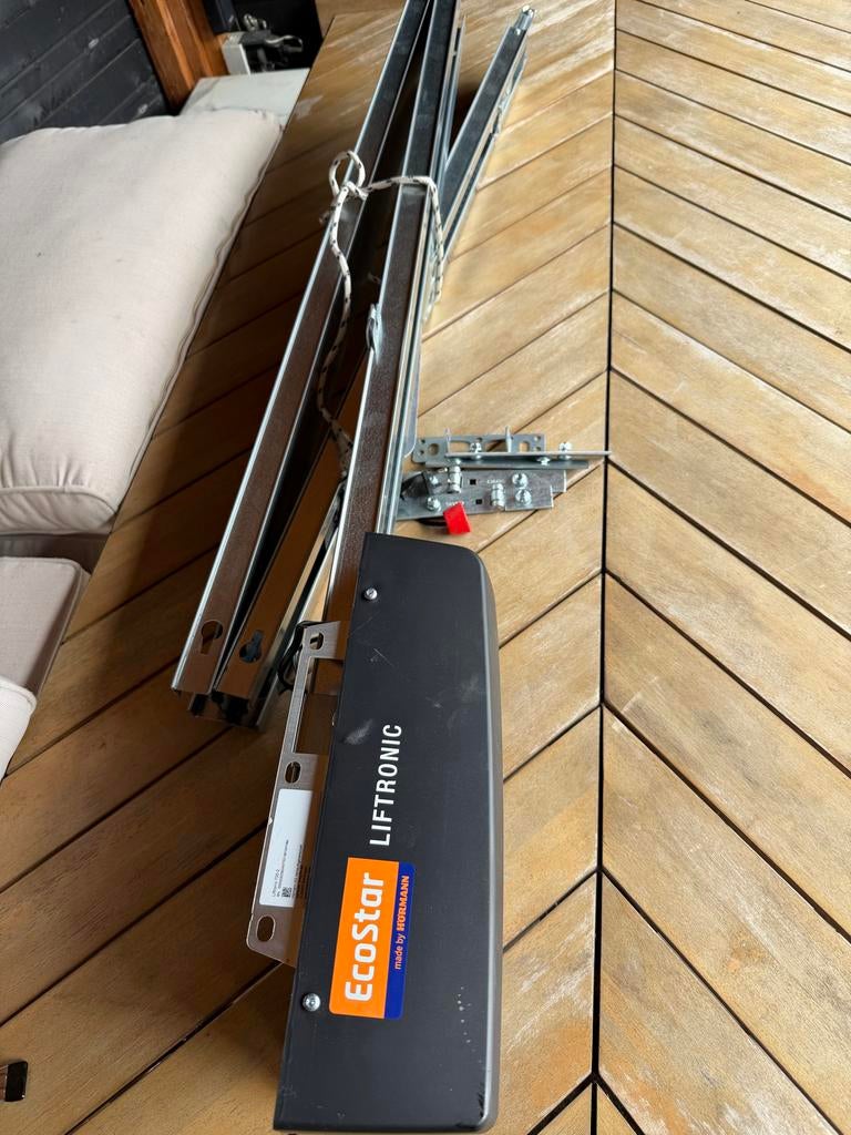 Hörmann Ecostar Liftronic 700-2 Garagedeuraandrijving, Doe-het-zelf en Verbouw, Deuren en Horren, Ophalen, Garagedeur, Zo goed als nieuw