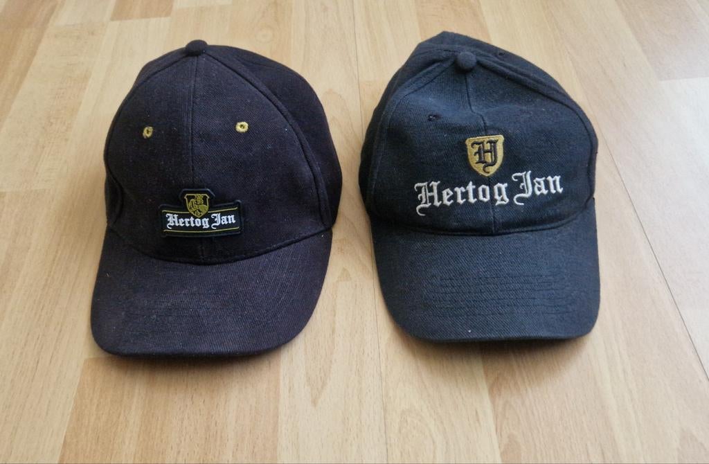 2 Zwarte Hertog Jan Petjes - Collectors Item, Verzamelen, Biermerken, Ophalen of Verzenden, Hertog Jan