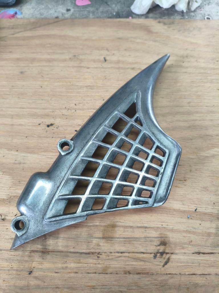 Maantje, Verzenden, Overige merken