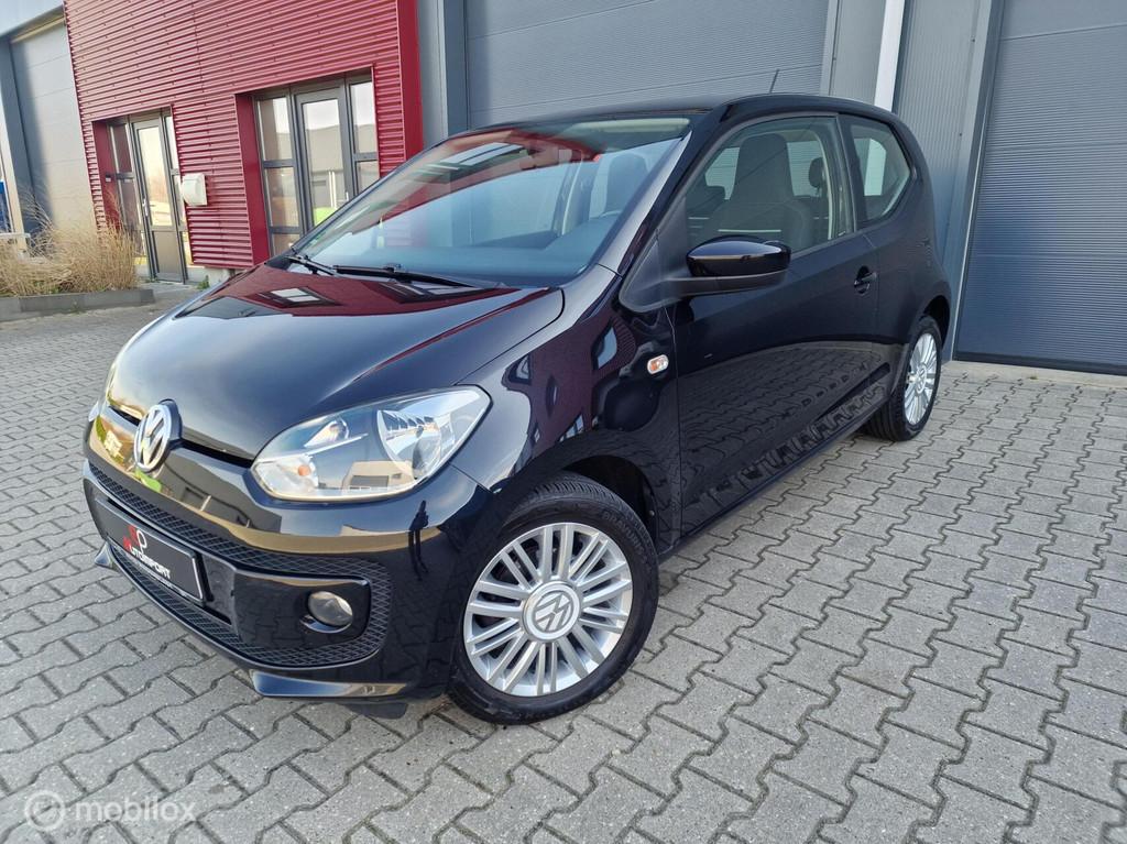 Volkswagen Up! | CUP edition | 15 inch fortaleza velgen, Auto's, Volkswagen, Voorwielaandrijving, Up!, 840 kg, Zwart
