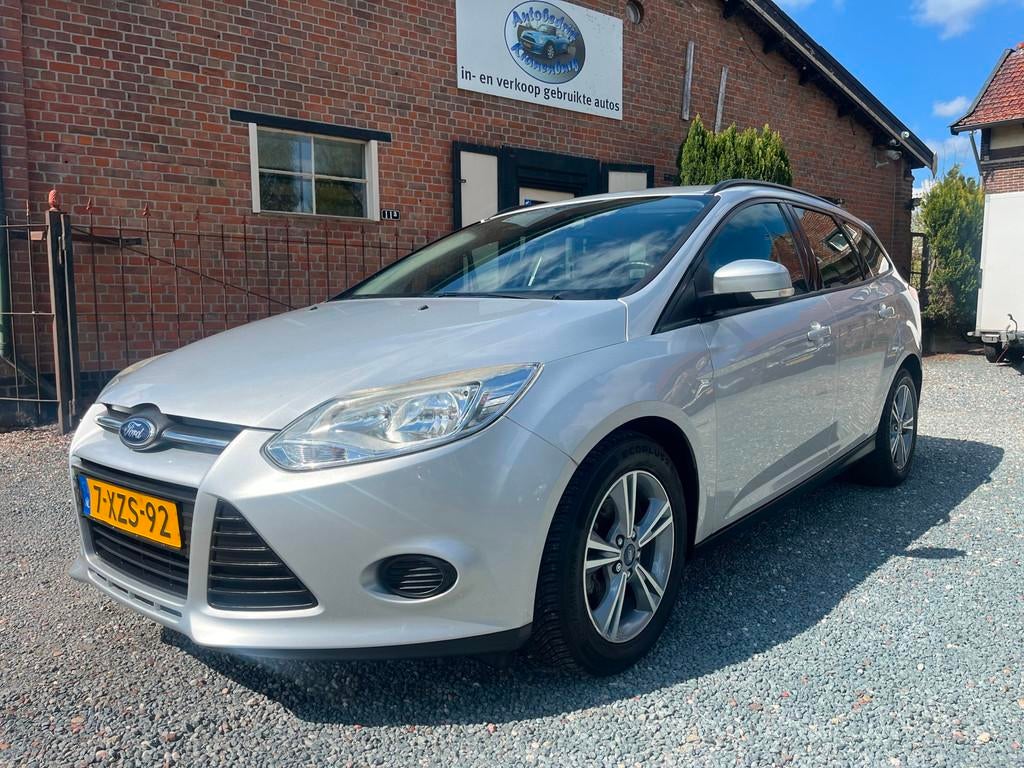 Ford Focus Wagon 1.0 EcoBoost Edition ( Navigatie + Cruise c, Euro 5, Gebruikt, Zwart, Origineel Nederlands