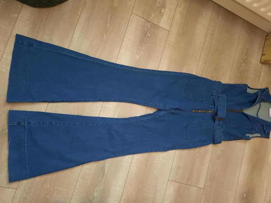 Trendy Spijkerjumpsuit met wijde pijpen, Kleding | Dames, Jumpsuits, Onbekend, Verzenden, Zo goed als nieuw, Blauw