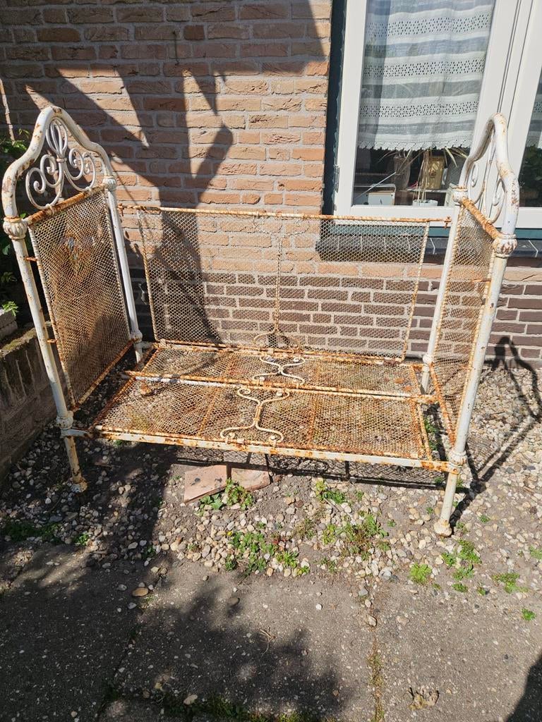 Antiek ijzeren ledikant - ideaal voor bankje project, Ophalen of Verzenden