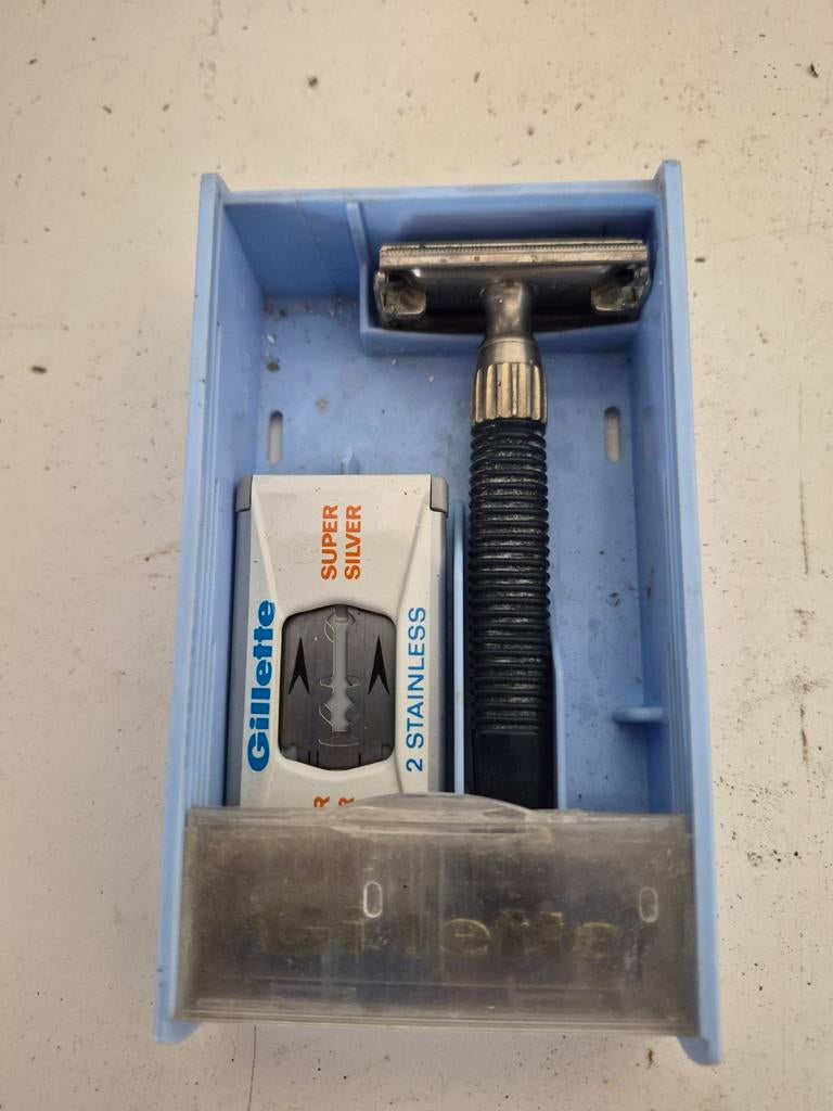 Vintage Gillette scheermes met mesjes in doosje, Ophalen of Verzenden