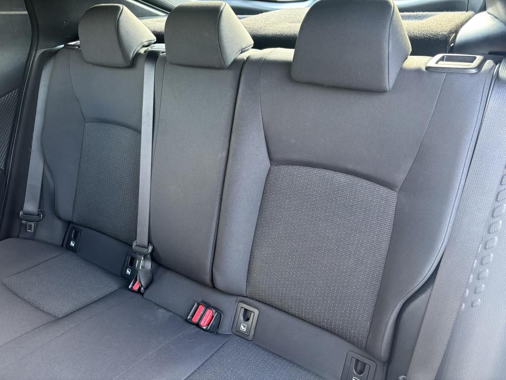 Toyota C-HR 1.8 Hybrid Dynamic | Cruise control | Climate co, Stof, Euro 6, 4 cilinders, Hybride Elektrisch/Benzine