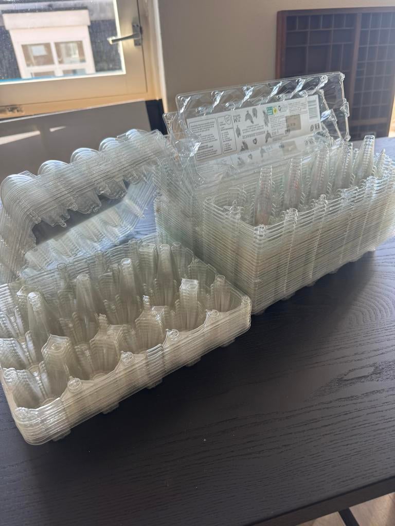 Gratis eierdozen, Dieren en Toebehoren, Pluimvee | Toebehoren, Ophalen, Gebruikt, Overige typen