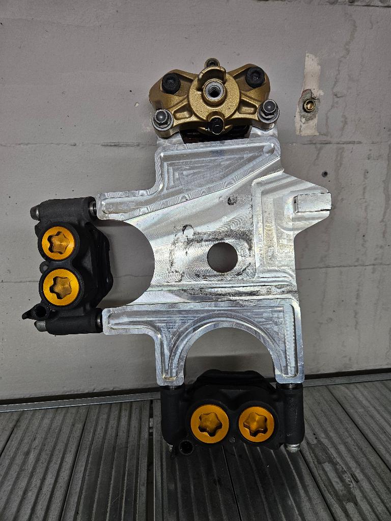 Yamaha R6 2003-2005 stunt onderdelen en topkuip, Motoren, Verzenden, Gebruikt