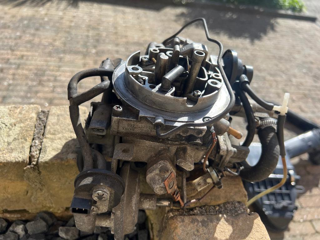 Pierburg carburateur 2B compleet met luchtfilterhuis, Ophalen of Verzenden, Gebruikt, Volkswagen
