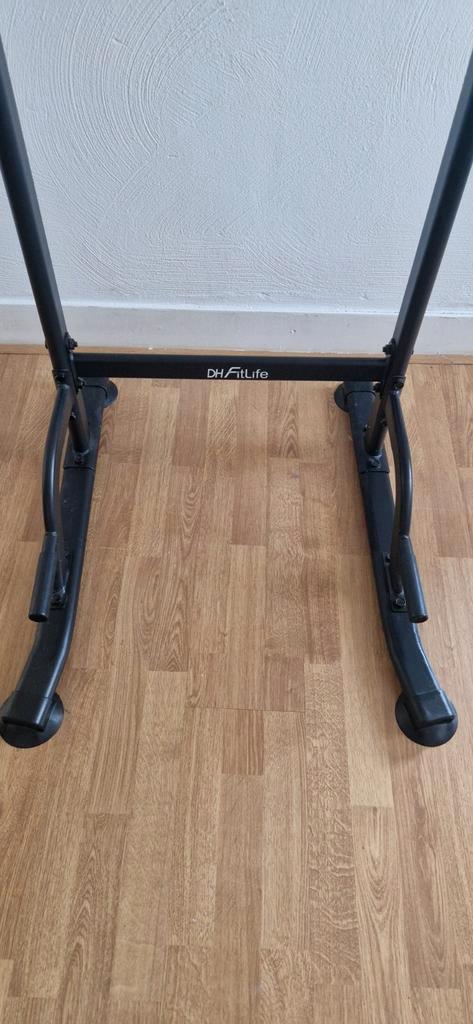 Power Tower / Pull Up Station, Sport en Fitness, Fitnessmaterialen, Zo goed als nieuw, Push-up steun, Armen, Borst, Buik, Rug