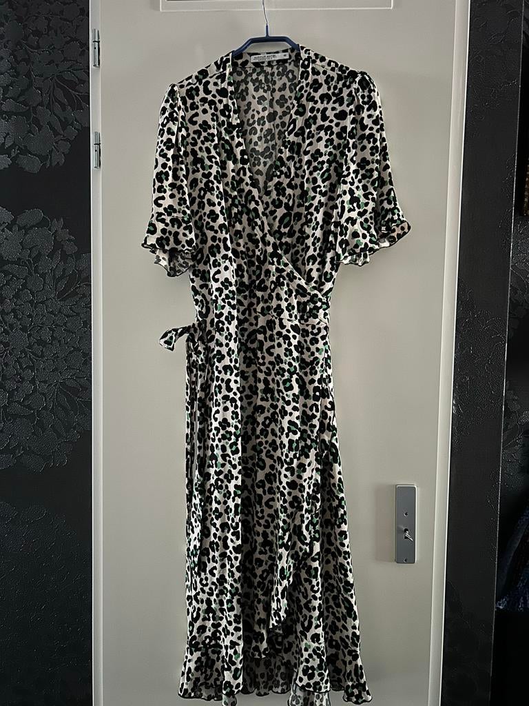 Summum Woman wikkeljurk met luipaardprint, Verzenden, Beige, Maat 42/44 (L), Zo goed als nieuw