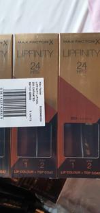 10 stuks Maxfactor lipfinity zonder topcoat nr 200, Ophalen of Verzenden, Nieuw, Overige kleuren, Handen en Nagels