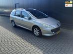 Peugeot 307 SW 1.6 HDiF Pack / 6 PERSOONS / 195888 K.M., Voorwielaandrijving, Gebruikt, Zwart, 7 stoelen