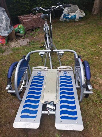 Elektrische rolstoelbakfiets Van Raam  beschikbaar voor biedingen