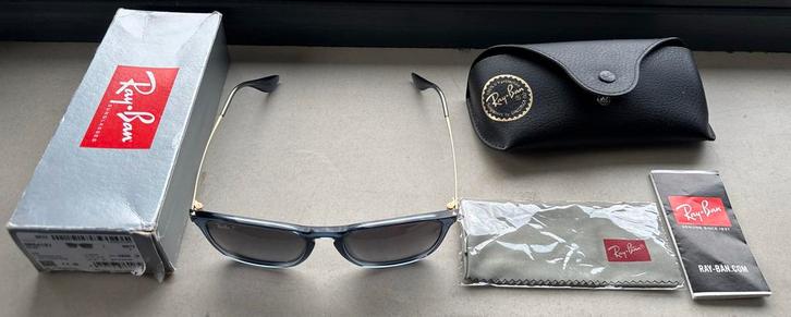 Ray-Ban Chris RB4187 Polarized Zonnebril - Nieuwstaat, Sieraden, Tassen en Uiterlijk, Zonnebrillen en Brillen | Dames, Nieuw, Zonnebril