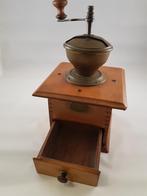 Te koop antieke vintage handkoffiemolen. Prijs bieden., Ophalen of Verzenden