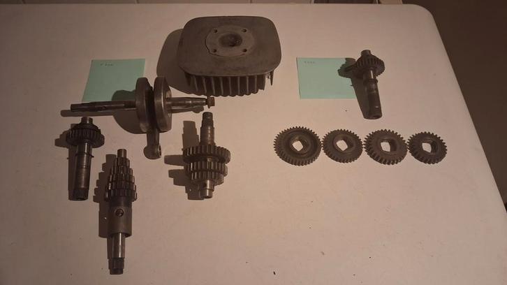 Zundapp 517 onderdelen, Fietsen en Brommers, Brommeronderdelen | Zundapp, Gebruikt, Blok, Ophalen of Verzenden