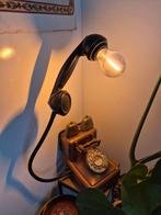 Vintage telefoon omgebouwd tot lamp (1), Huis en Inrichting, Lampen | Tafellampen, Ophalen, Minder dan 50 cm