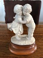 Capodimonte porseleinen beeldje “M.Morini”, Ophalen of Verzenden, Zo goed als nieuw, Mens