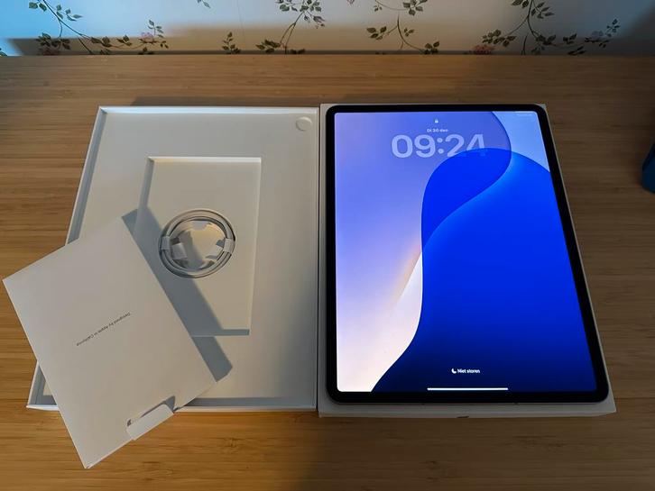 iPad Air M3 13" 256GB Wifi+5G - Nieuwstaat! 5-10-2025, Computers en Software, Apple iPads, Zo goed als nieuw, Apple iPad Air, Wi-Fi en Mobiel internet