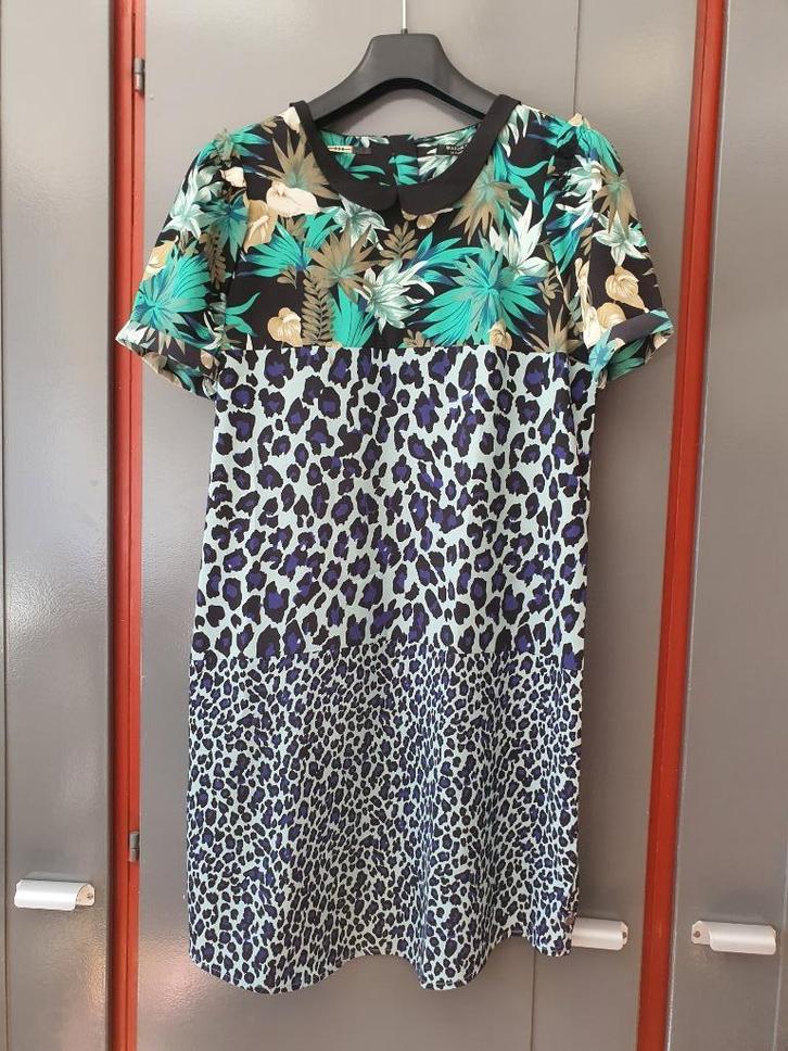 Maison Scotch jurkje maat 2 S tropisch chic met dierenprint, Kleding | Dames, Jurken, Groen, Boven de knie, Ophalen of Verzenden