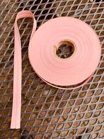 Rol gevouwen biaisband roze van katoen., Ophalen of Verzenden, Nieuw, Lint, Band of Elastiek