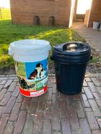 2 voertonnen, Dieren en Toebehoren, Dierenvoeding, Ophalen, Hond