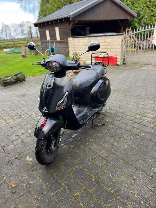 Te koop: Nipponia scooter, Fietsen en Brommers, Scooters | Overige merken, Gebruikt, Maximaal 25 km/u, Benzine, Ophalen