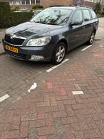 Skoda Octavia 1.4 TSI 90KW Combi 2010 Grijs, Voorwielaandrijving, Parkeersensor, 4 cilinders, 122 pk