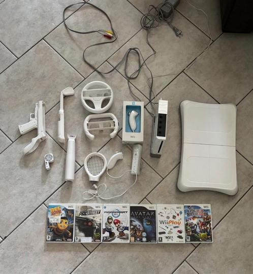 Nintendo Wii, Spelcomputers en Games, Spelcomputers | Nintendo Wii, Gebruikt, Met 1 controller, Met games, Met Balance Board, Met stuurtje