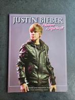 Justin Bieber book boek welcome to 2 my world, Ophalen of Verzenden, Gebruikt, Boek, Tijdschrift of Artikel