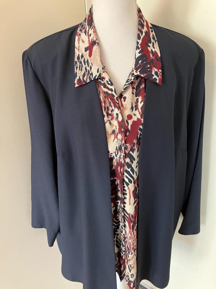 C&A maat 50 oksel tot oksel 68 cm zit aan elkaar, Kleding | Dames, Grote Maten, Zo goed als nieuw, Blouse of Tuniek, Ophalen of Verzenden