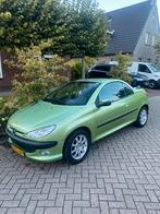 Peugeot 206 1.6 16V CC 2003 Groen, Auto's, Peugeot, Voorwielaandrijving, Stof, Zwart, 4 cilinders