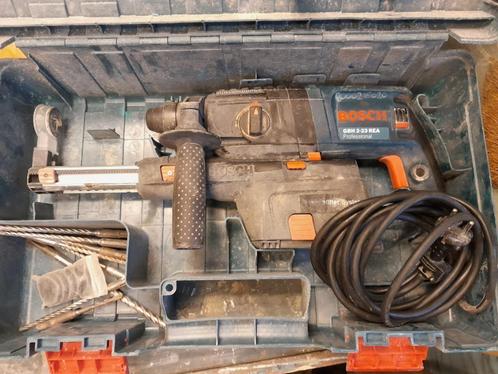 Bosch SDS-plus boorhamer met afzuiging, Doe-het-zelf en Verbouw, Gereedschap | Boormachines, Zo goed als nieuw, Boor- en/of Breekhamer